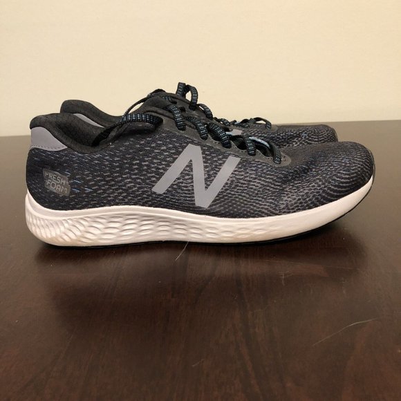 New Balance Men\'s Arishi NXT V1 Black Running Shoes/Sneakers, Sz 8 D, MARNXLB1